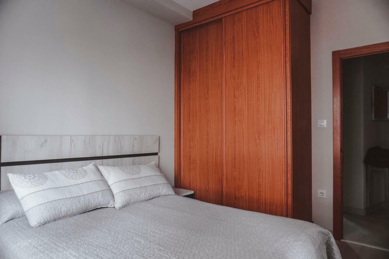 Piso Centro Apartment โอว์เรนเซ ภายนอก รูปภาพ